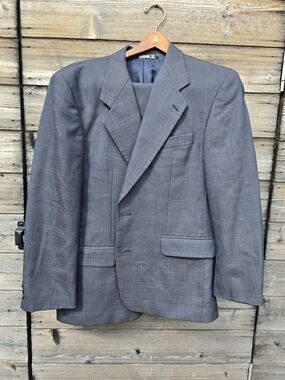 Vintage KASPER Men's Gray Plaid 100% Wool 2-Piece Suit